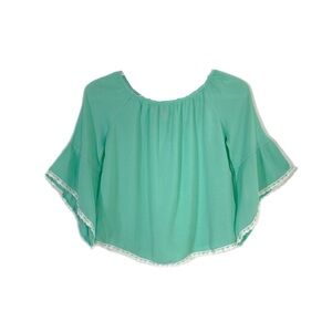 L.O.T. Apparel Girl’s Mint Green Angel Sleeve Blouse